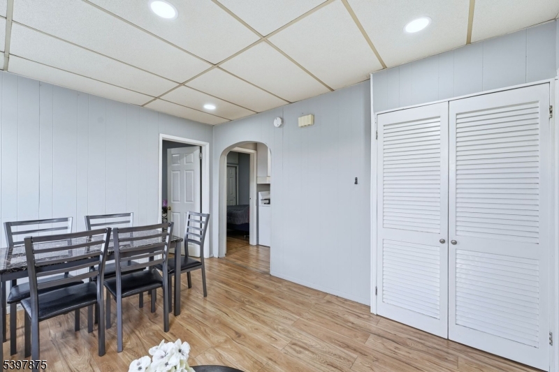 Saddle Brook Twp., NJ 07663,345 2nd St