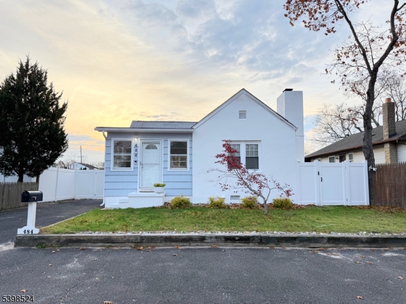 Brick Twp., NJ 08723,484 Bara St
