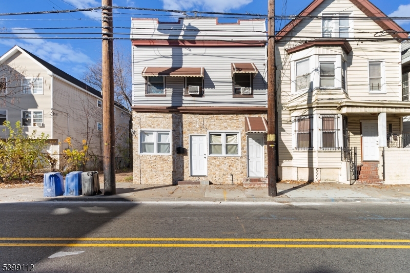 Irvington Twp., NJ 07111,639 Grove St #1