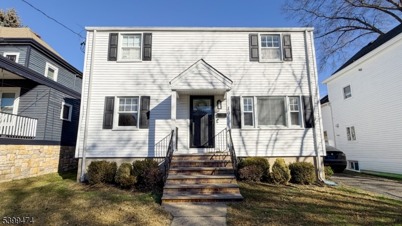 19 Hazlett St, Morristown Town, NJ 07960