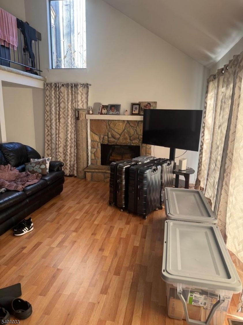 Hillsborough Twp., NJ 08844,267 Gemini Dr #1B