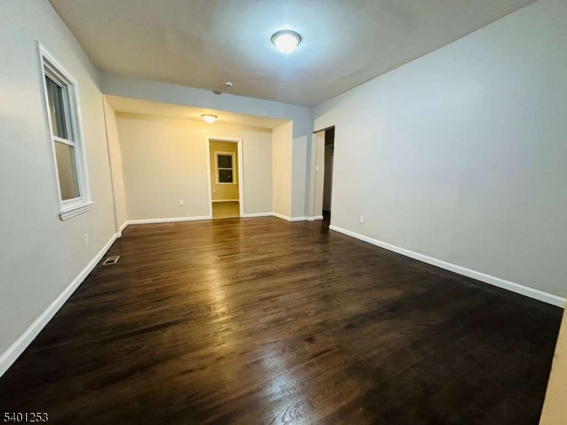 Newark City, NJ 07107,125 S 12Th St