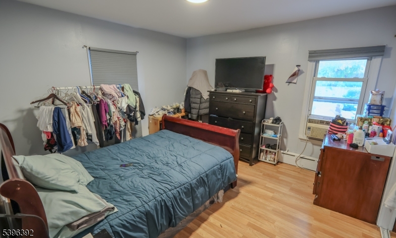 Elizabeth City, NJ 07208,48-50 Orchard St