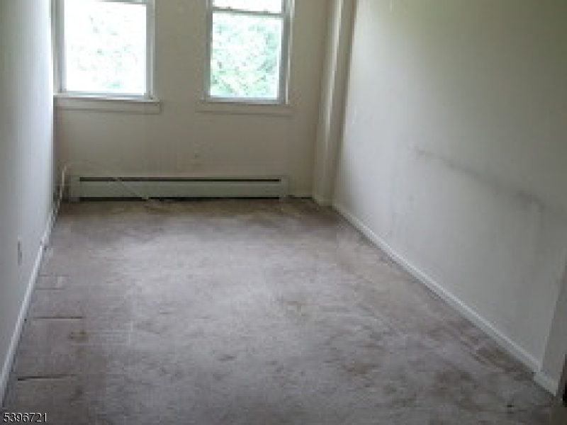 Montville Twp., NJ 07058,292 Changebridge Rd #10