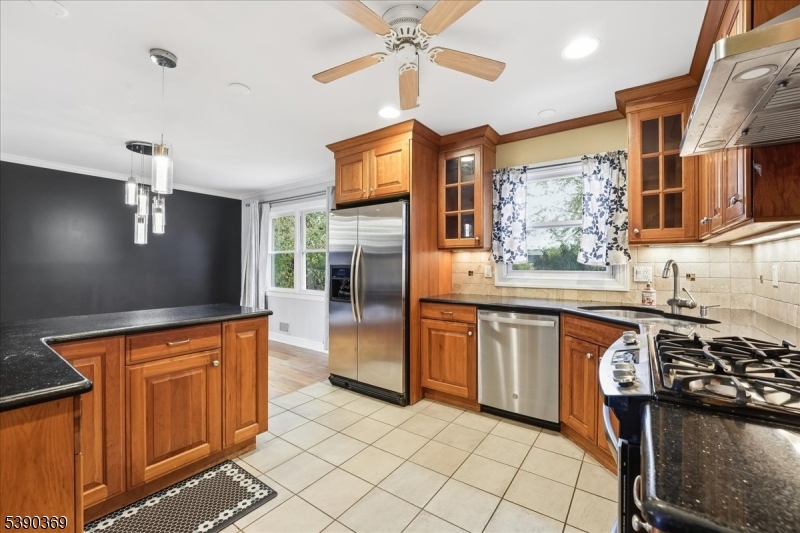 Clark Twp., NJ 07090,1779 Dakota St