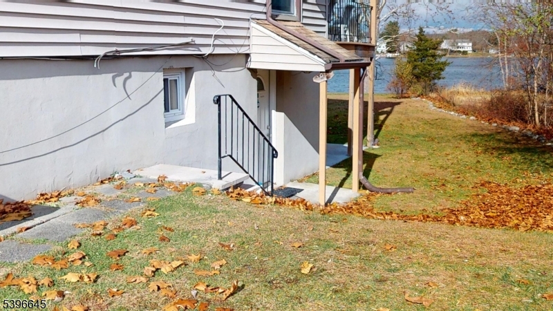 Montague Twp., NJ 07827,384-B Lake Shore South #B