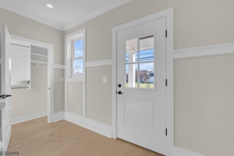 Madison Boro, NJ 07940,44 Brooklake Rd