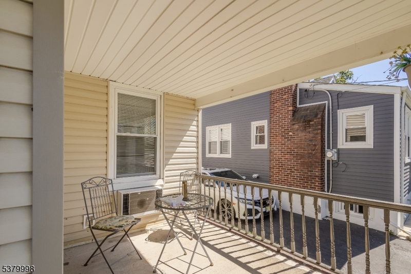 Linden City, NJ 07036,842 Erudo St