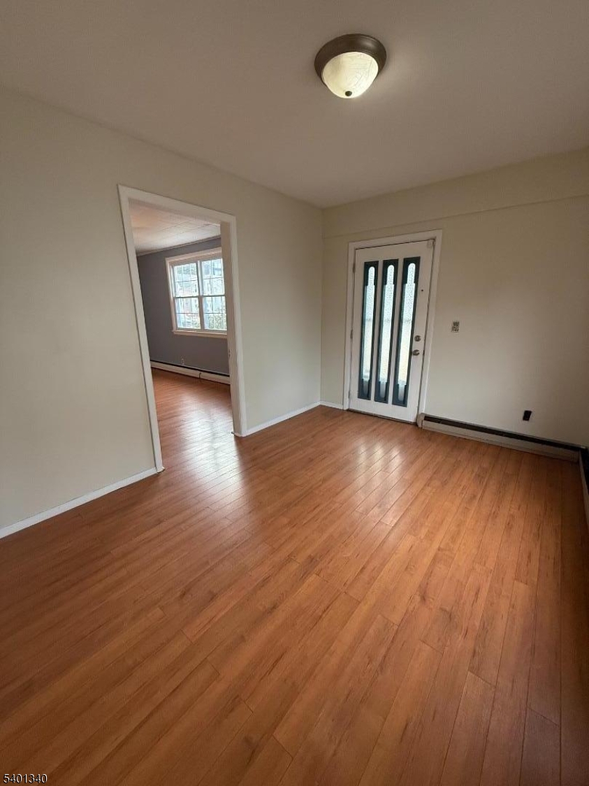 Carteret Boro, NJ 07008,46 Locust St