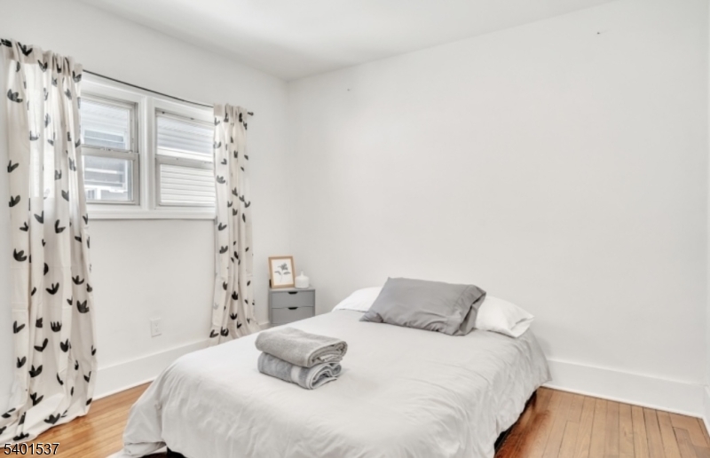 East Orange City, NJ 07017,72 Fair St