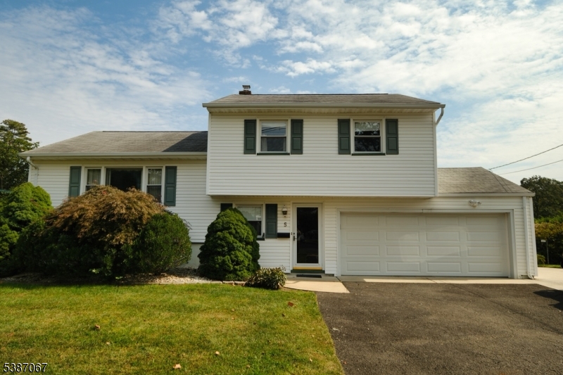 5 Penn Rd, Cranford Twp., NJ 07016