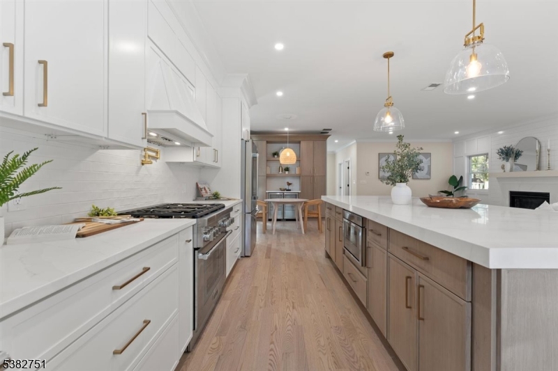 Westfield Town, NJ 07090,834 Tice Pl