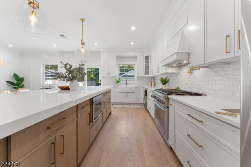 Westfield Town, NJ 07090,834 Tice Pl