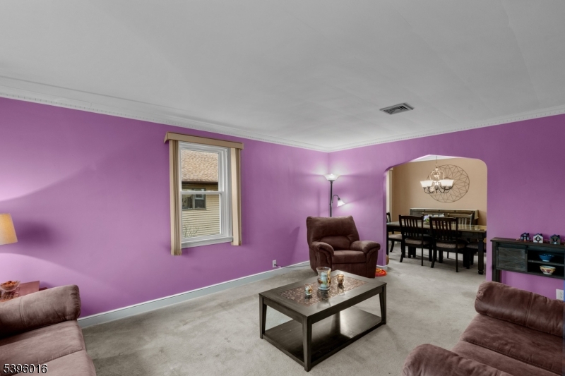 Clifton City, NJ 07011,31 Rollins Ave