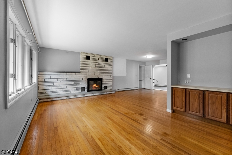 West Milford Twp., NJ 07480,61 Greenbrook Dr