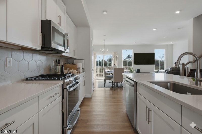 Franklin Twp., NJ 08873,68 Owen Ct