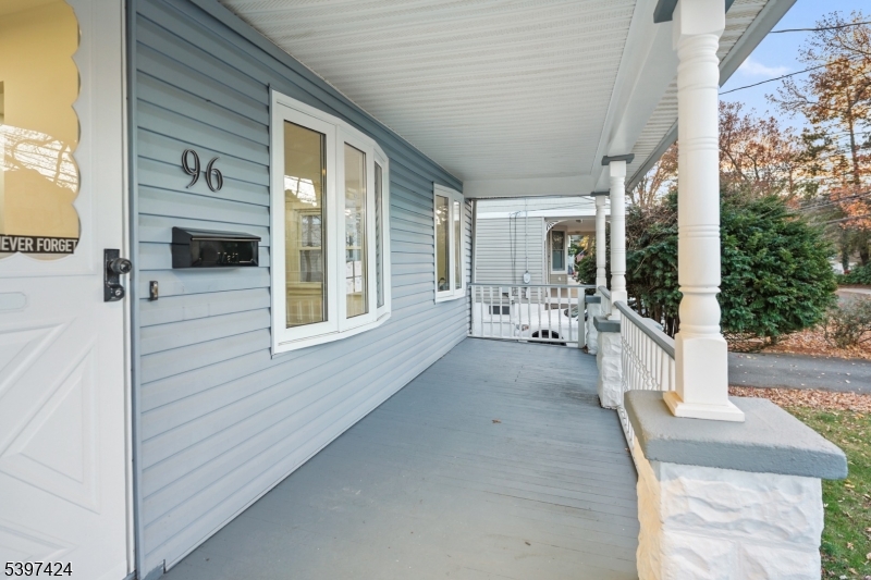 Little Falls Twp., NJ 07424,96 Montclair Ave