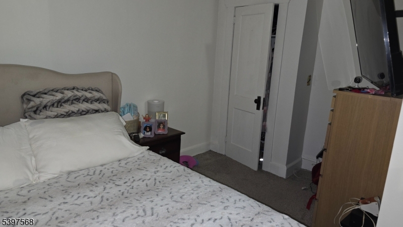 Clifton City, NJ 07011,106 Knapp Ave