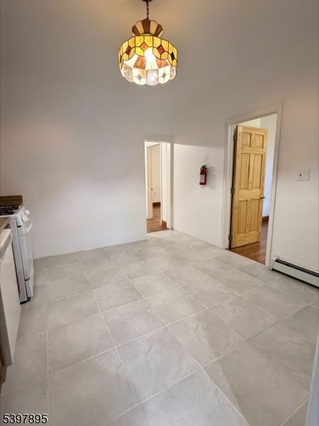 East Newark Boro, NJ 07029,242 Grant Ave #2