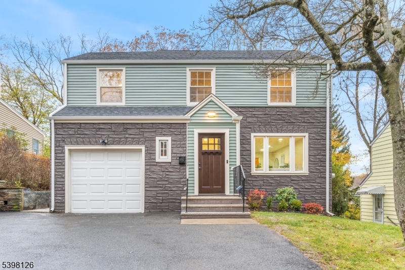 12 Linden Ave, Verona Twp., NJ 07044