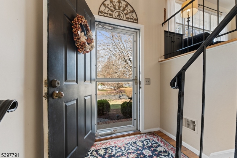 Hillsborough Twp., NJ 08844,31 Fox Chase Run