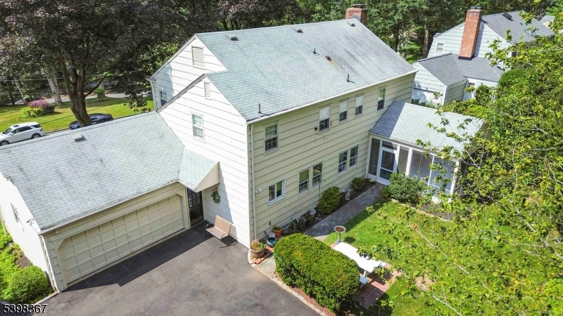 Chatham Twp., NJ 07928,131 Van Houton Ave