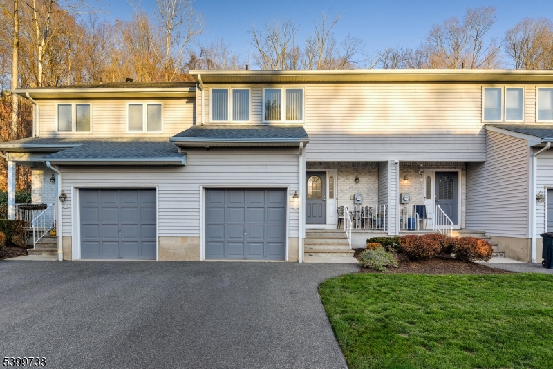 Wayne Twp., NJ 07470,6 Hansen Pl
