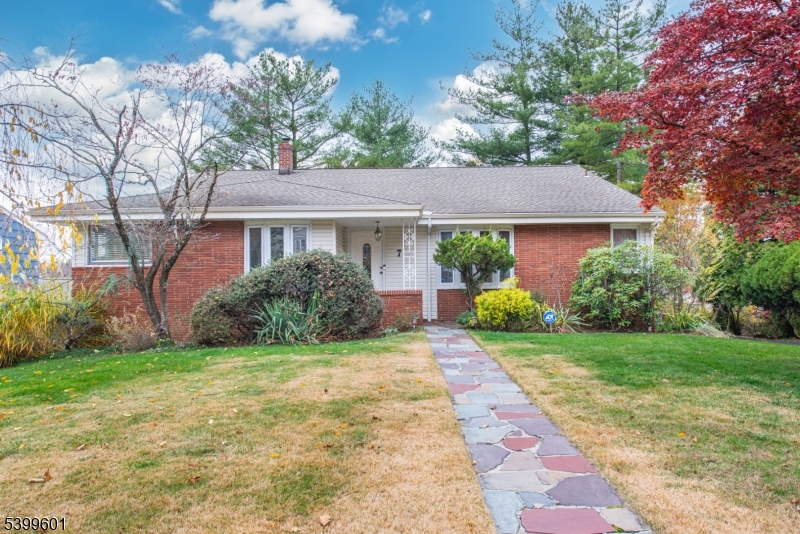 West Orange Twp., NJ 07052,7 Wedgewood Dr