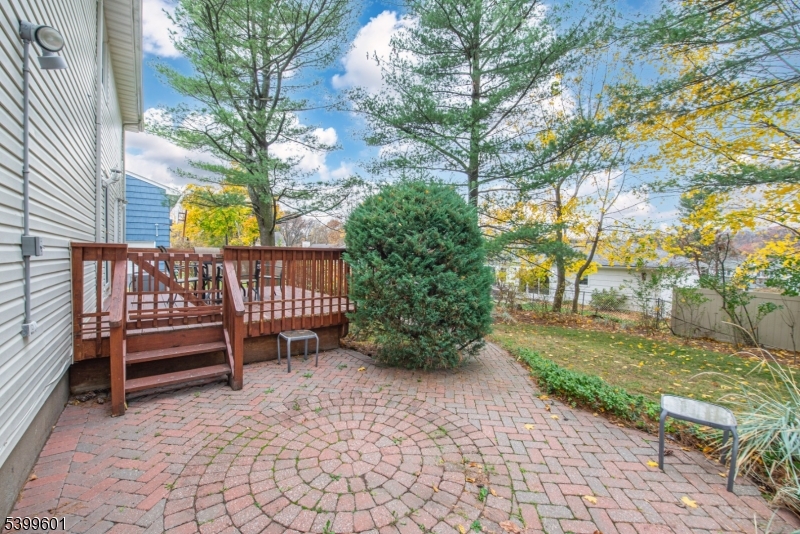 West Orange Twp., NJ 07052,7 Wedgewood Dr