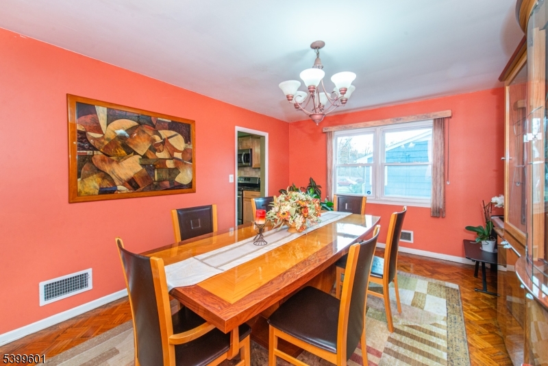 West Orange Twp., NJ 07052,7 Wedgewood Dr