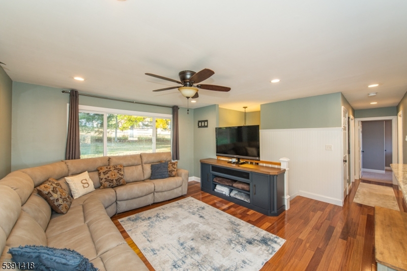 Washington Twp., NJ 07840,13 Church Rd