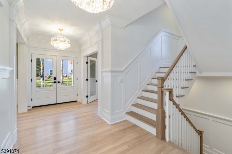 Chatham Twp., NJ 07928,2 Whitman Dr