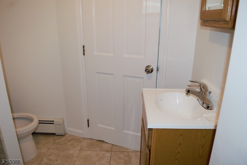 Hamburg Boro, NJ 07419,55 Route 23 UNIT 2