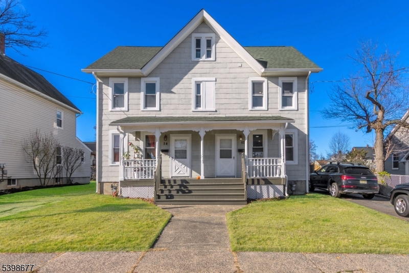 52 Elizabeth St, South Bound Brook Boro, NJ 08880