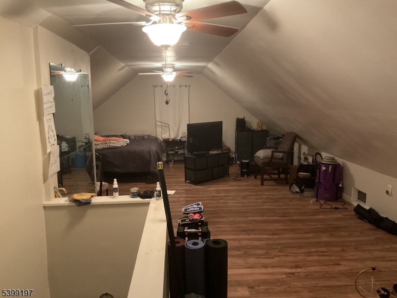 Irvington Twp., NJ 07111,47 Dupont Pl