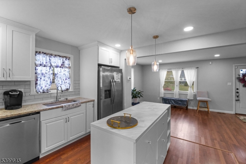 North Plainfield Boro, NJ 07063,639 Parkview Ave