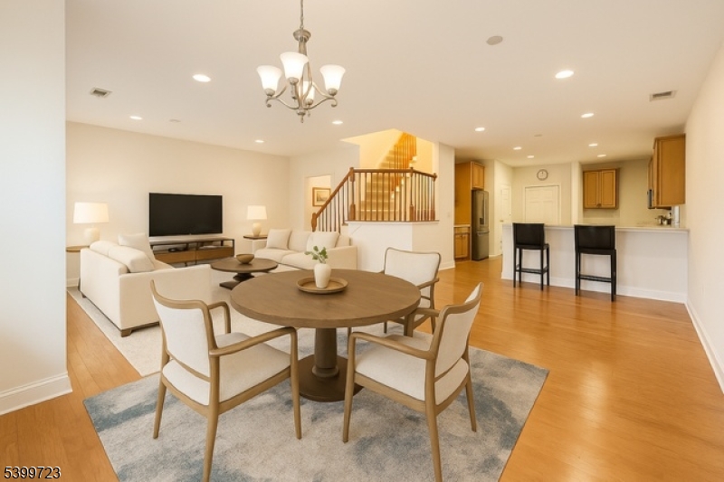 14 Swing Bridge Ln, South Bound Brook Boro, NJ 08880