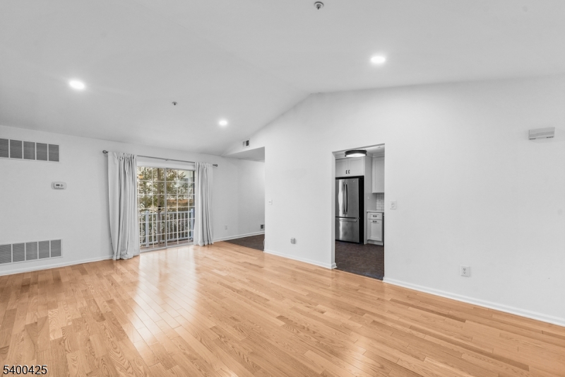 Bernards Twp., NJ 07920,176 Potomac Dr