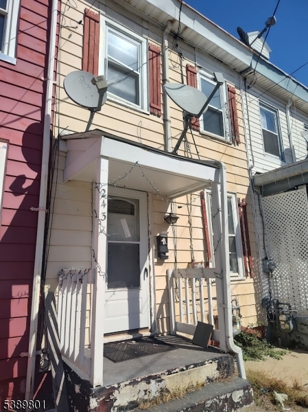 243 Mercer St, Phillipsburg Town, NJ 08865