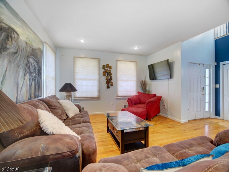 East Orange City, NJ 07017,35 College Avenue