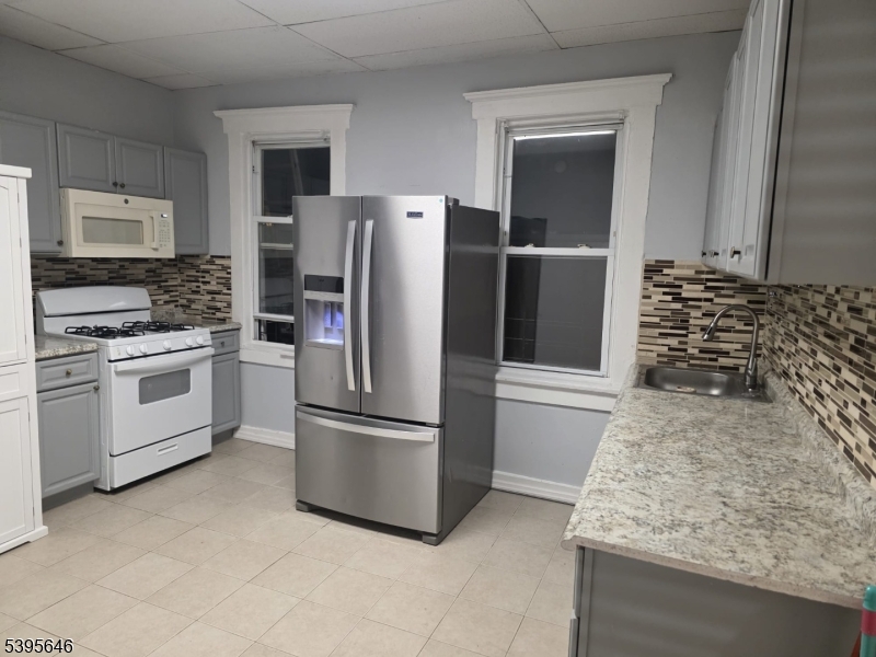 Paterson City, NJ 07513,846-848 Market St