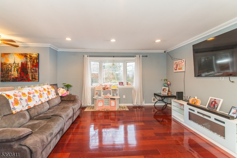 Byram Twp., NJ 07874,40 Brookwood Rd