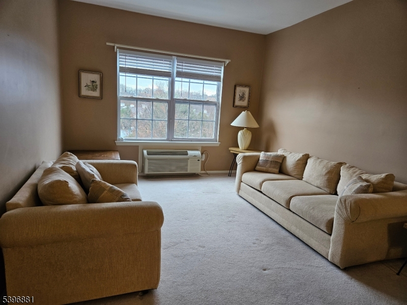 9310 Richmond Rd #310, West Milford Twp., NJ 07480