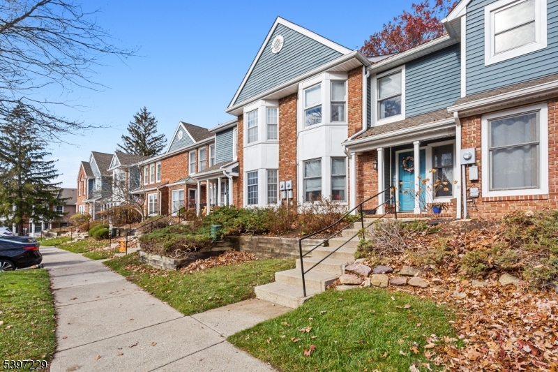 Rockaway Twp., NJ 07866,128 Hawthorne Ct