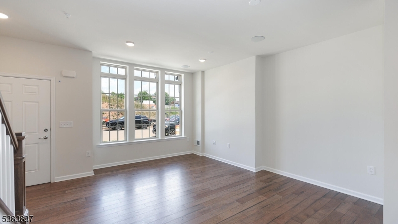 Somerville Boro, NJ 08876,93 Robeson St