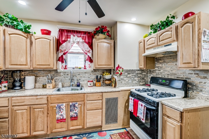 Irvington Twp., NJ 07111,337 Coit St