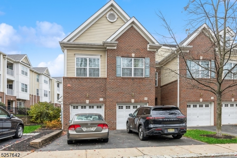 101 Taft Ln, Morristown Town, NJ 07960
