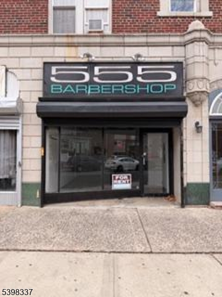 551 Westminster Ave, Elizabeth City, NJ 07208