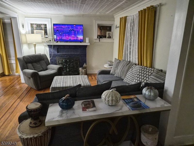 North Plainfield Boro, NJ 07062,95 Farragut Rd