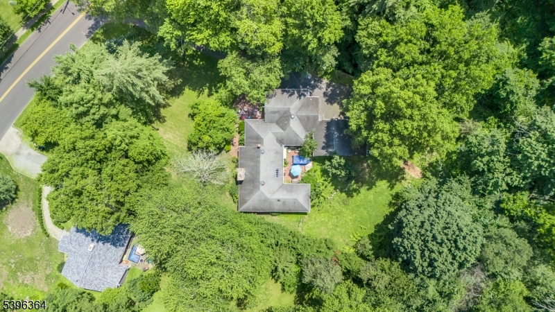 Chatham Twp., NJ 07928,3 Woodland Rd